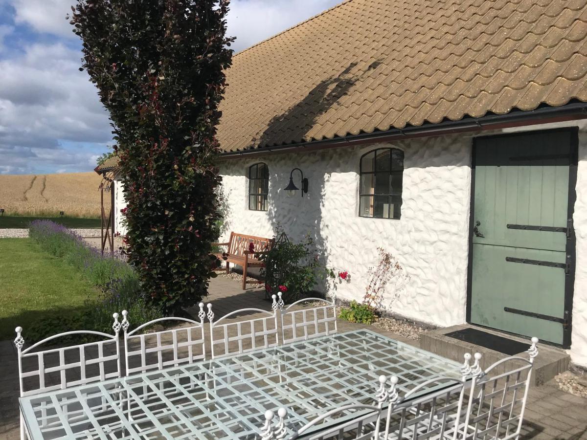 Stallet Pa Skarby Ystad Exterior foto